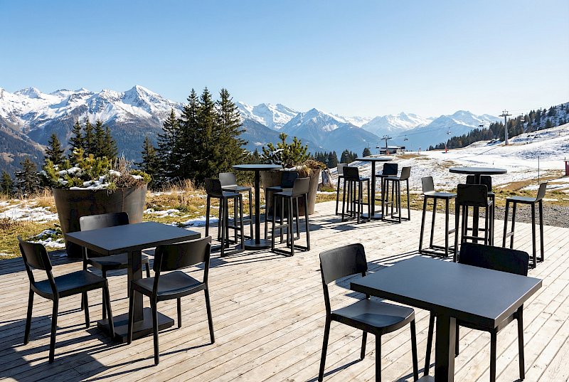 fix 69d7a10e0d441 01413 01432 00815 03897 20barcino 20mesa 20cuadrada 20negra alta 20 c3 98 20negra 2b 20lisboa 20silla 20negra taburete 20neg