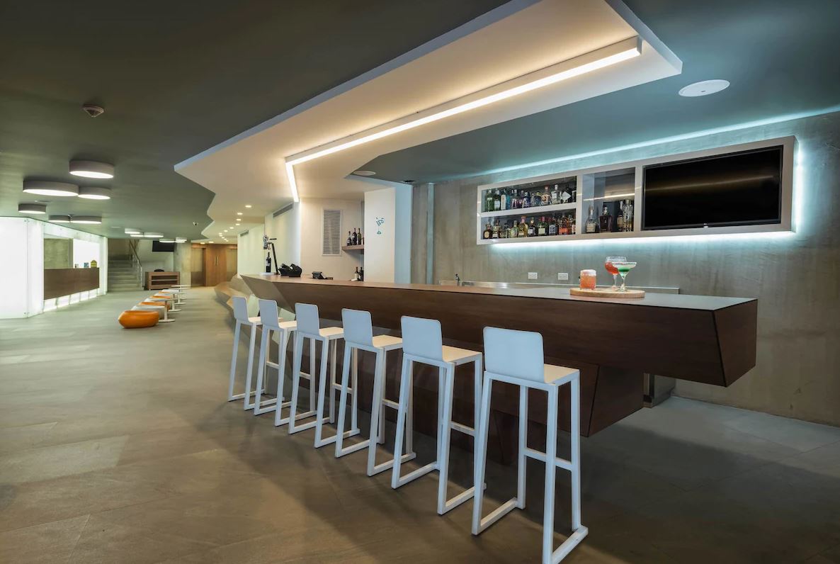 hotel calypso beach colombia taburete barcino resol diseno  282 29