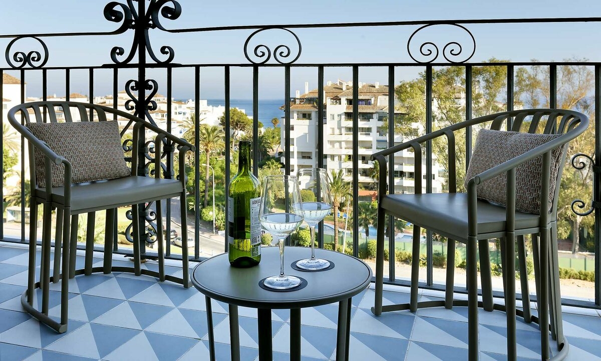 hard rock hotel marbella set raff resol 2