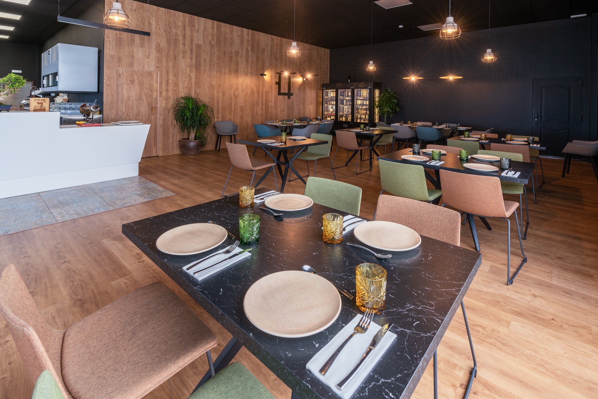 jjs08367 hdr  281 29