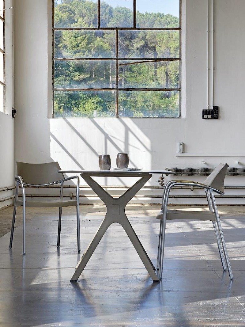 fix 6a01f94914753 vela table foto indoor conv 28splash 29 03