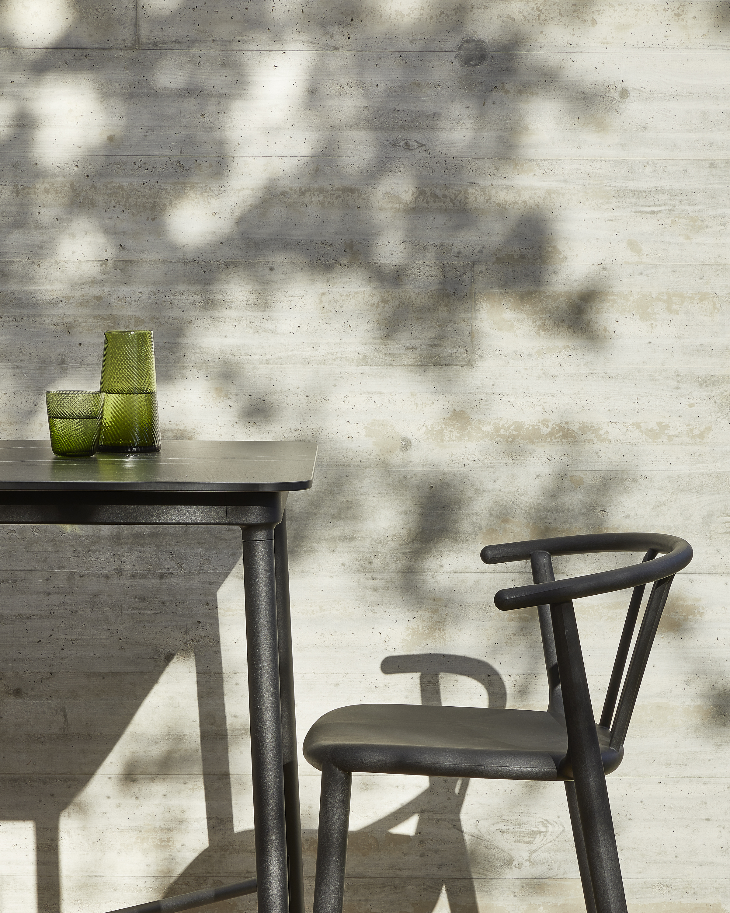 fix 69dd0006ef1e6 06364 05445 woody taburete alto negro   hub alta 70x70 marmol negro 2   igualada23