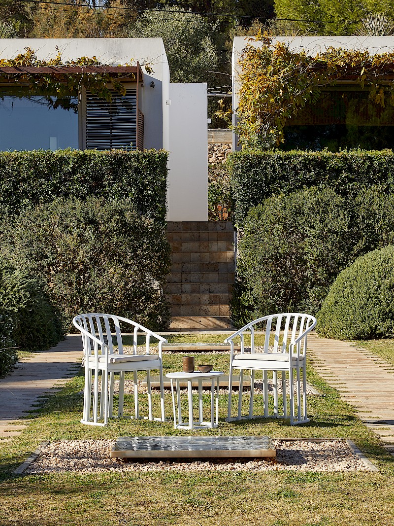 fix 69dd002c39874 set raff blanco 1   empuries23