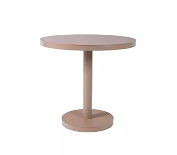 mesa diseñada por joan gaspar