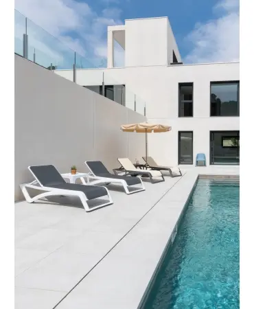 Tumbona Sky Premium